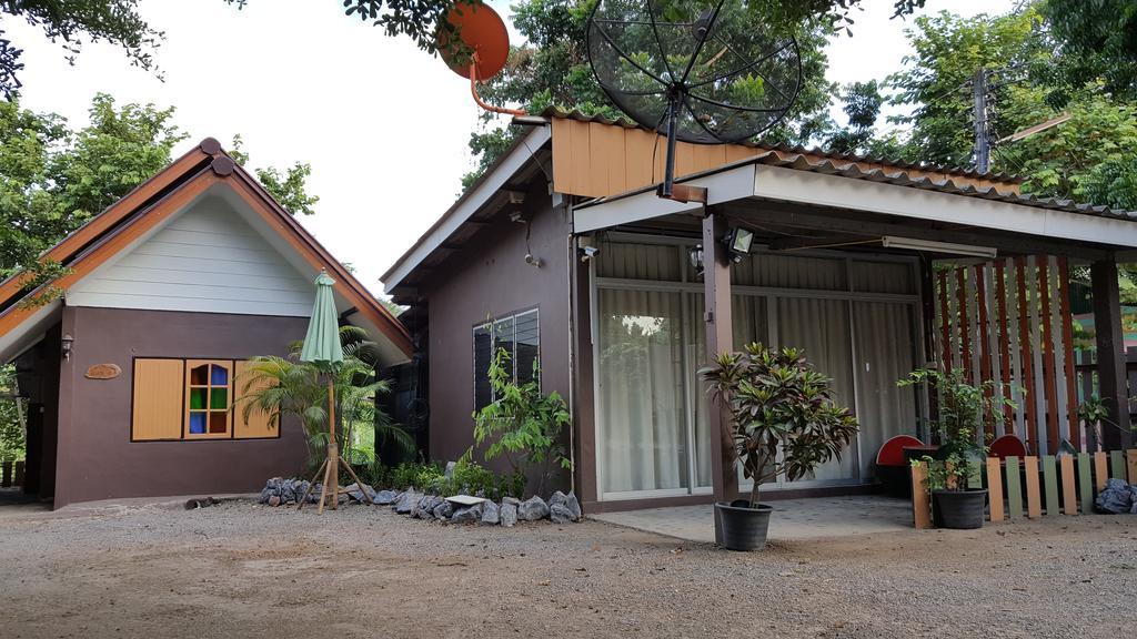 Bansuan Inthanon Resort Chom Thong Exterior foto